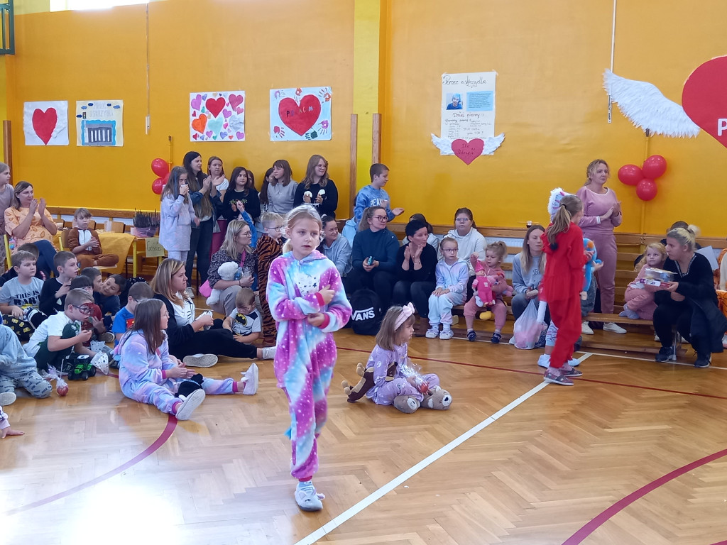 Ludzie o wielkich sercach. Dzień Piżamy - akcja charytatywna