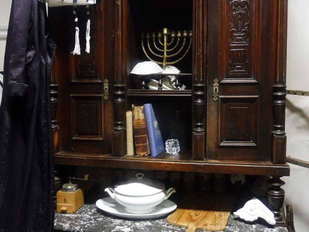 Ocalić od zapomnienia. Nauczyciele w Izbie Pamięci GRHLC Mława