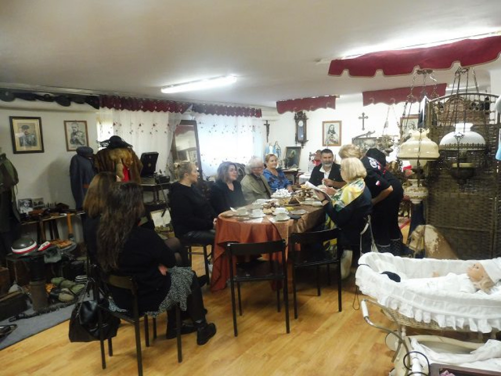 Ocalić od zapomnienia. Nauczyciele w Izbie Pamięci GRHLC Mława