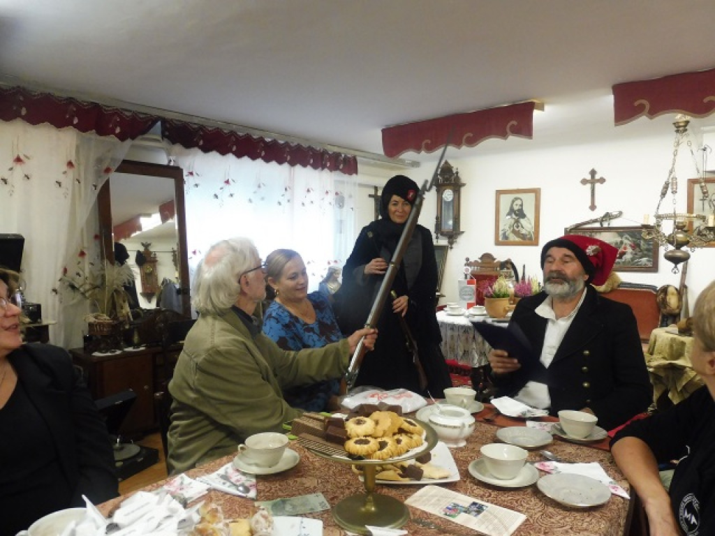 Ocalić od zapomnienia. Nauczyciele w Izbie Pamięci GRHLC Mława