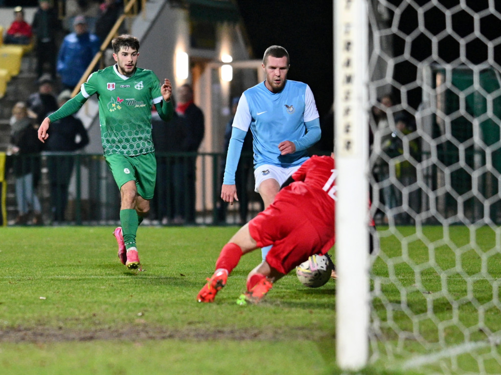 Tworek dał prowadzenie. Wygrana było blisko