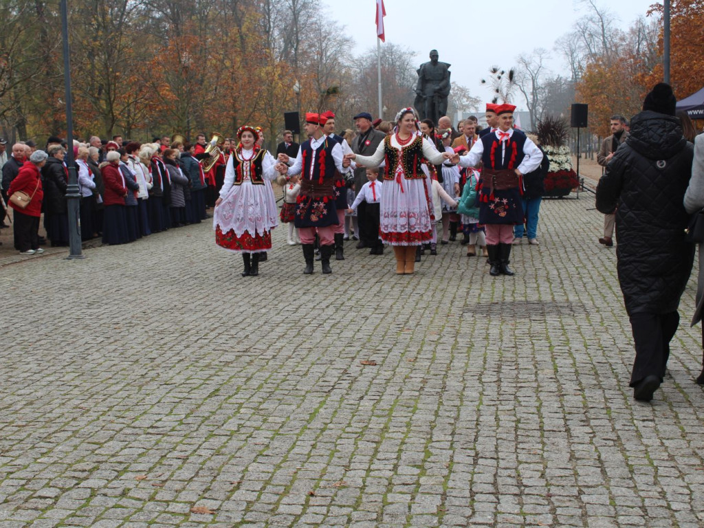 Poloneza czas zacząć 11 listopada [FILM I ZDJĘCIA]