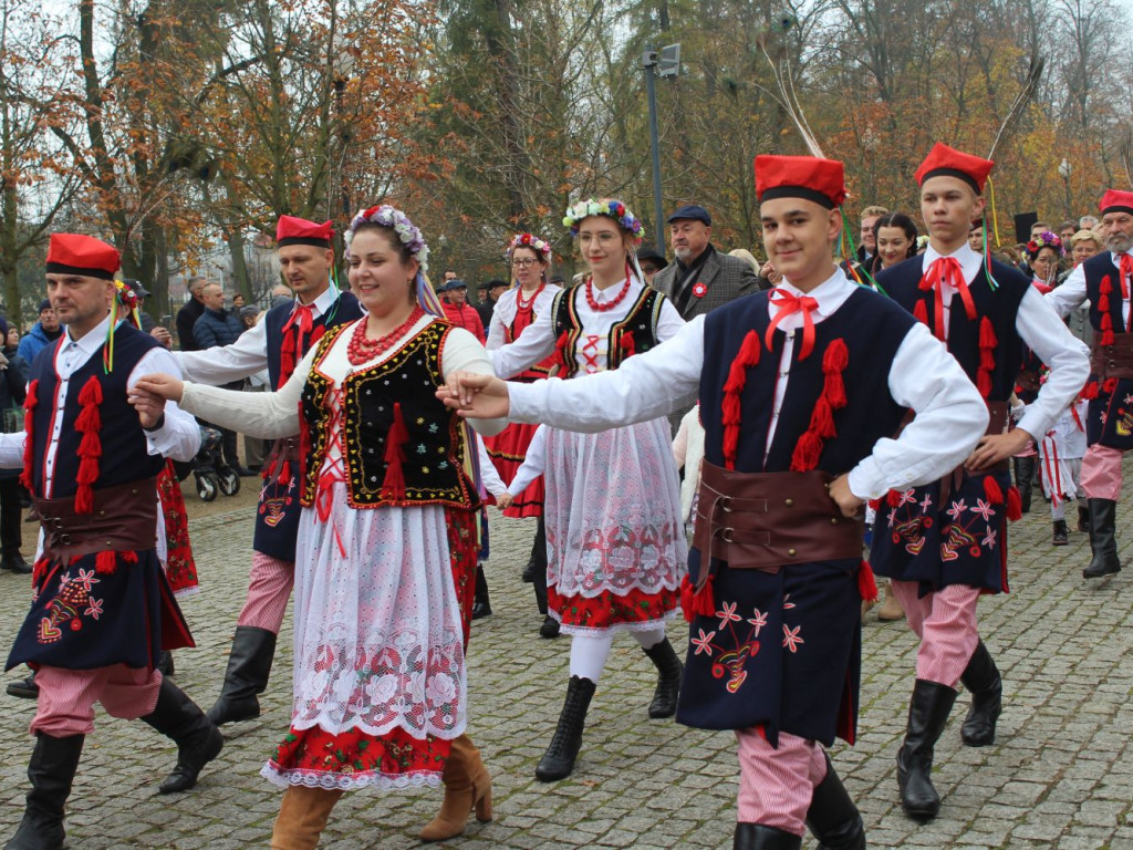 Poloneza czas zacząć 11 listopada [FILM I ZDJĘCIA]