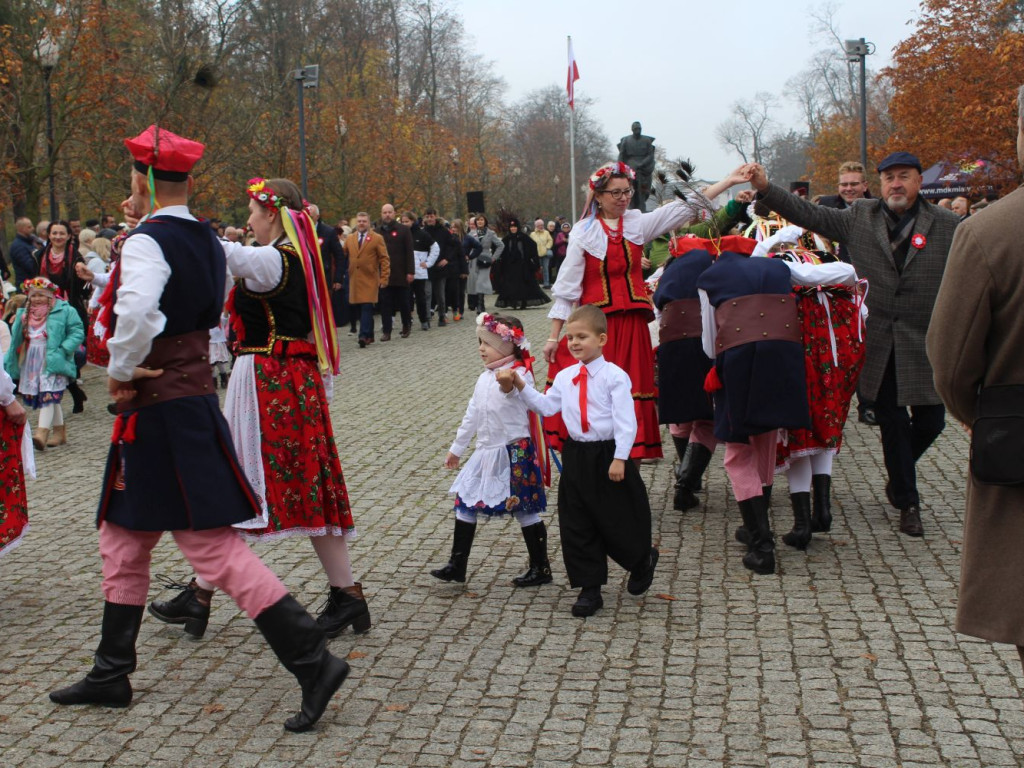 Poloneza czas zacząć 11 listopada [FILM I ZDJĘCIA]