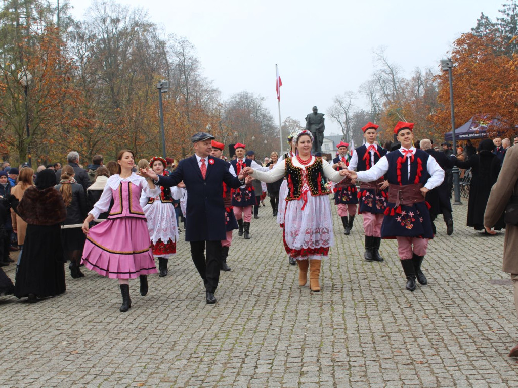 Poloneza czas zacząć 11 listopada [FILM I ZDJĘCIA]