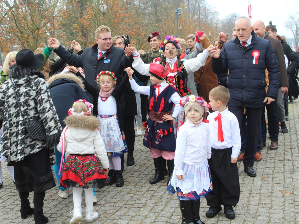 Poloneza czas zacząć 11 listopada [FILM I ZDJĘCIA]