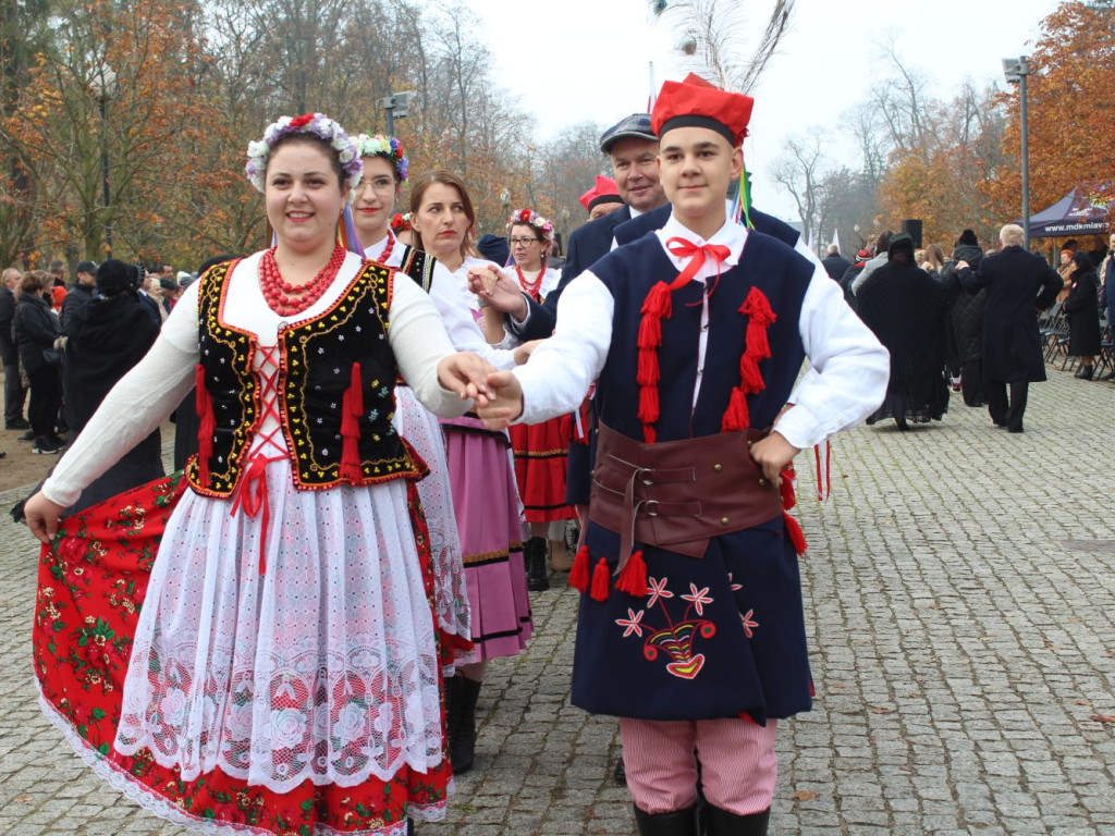 Poloneza czas zacząć 11 listopada [FILM I ZDJĘCIA]