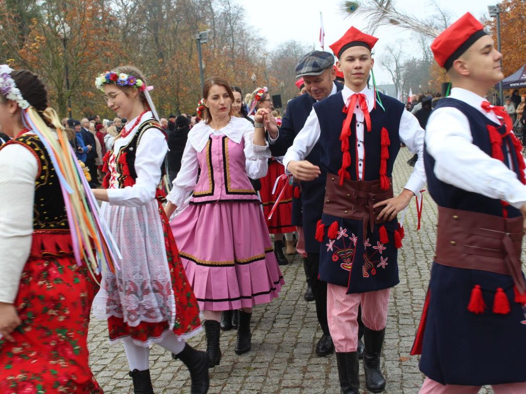 Poloneza czas zacząć 11 listopada [FILM I ZDJĘCIA]