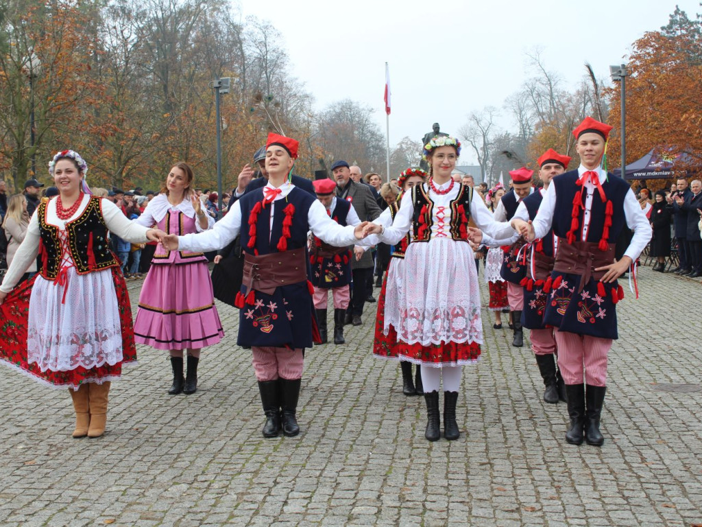 Poloneza czas zacząć 11 listopada [FILM I ZDJĘCIA]