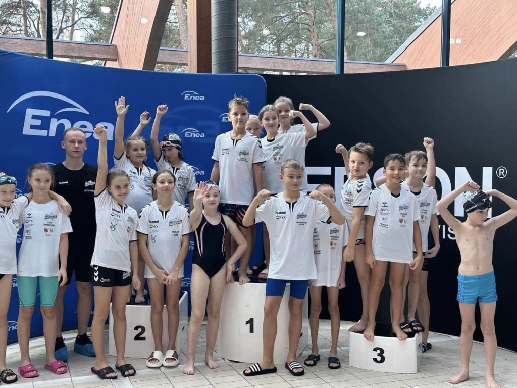 Od Kozienic po Ciechanów. Rekordy i medale w parze