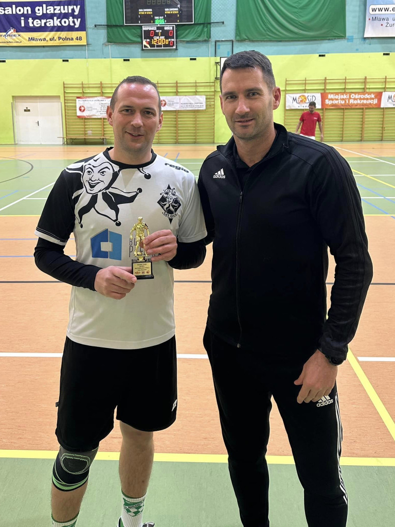 Somsiady uciekają. Czwórka Jeziorskiego warta podium