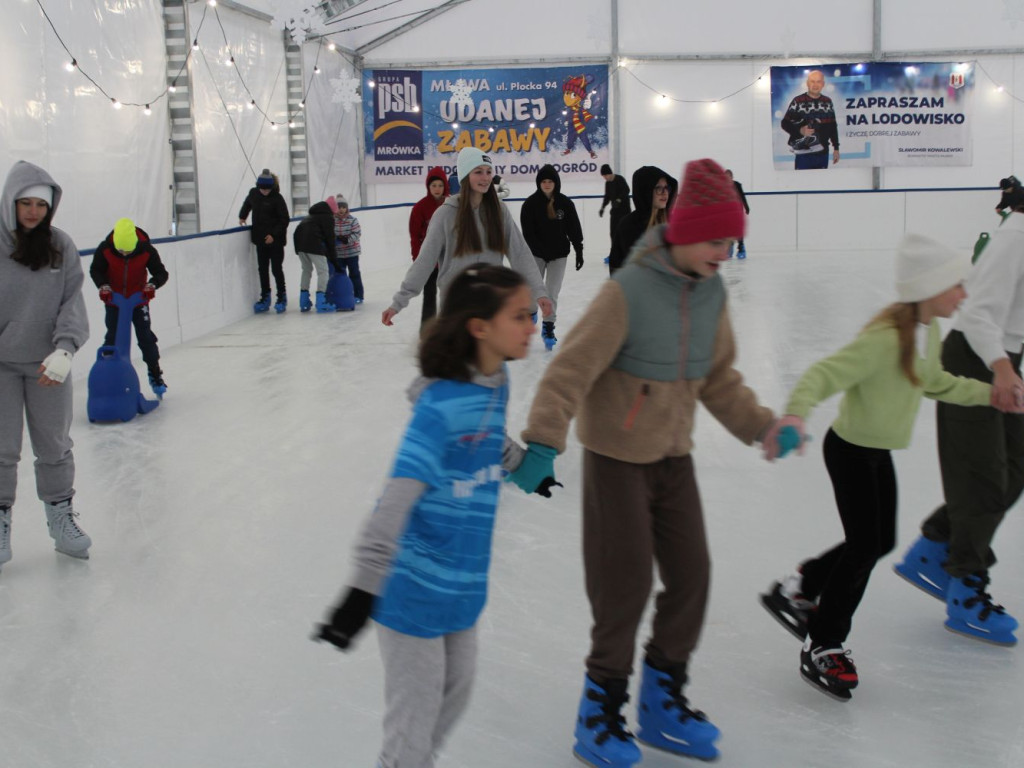 Lodowisko otwarte [NASZA RELACJA]