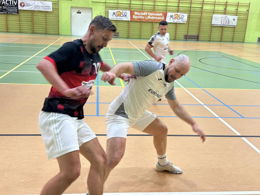 Noworoczna kanonada. Dwucyfrówki razy dwa