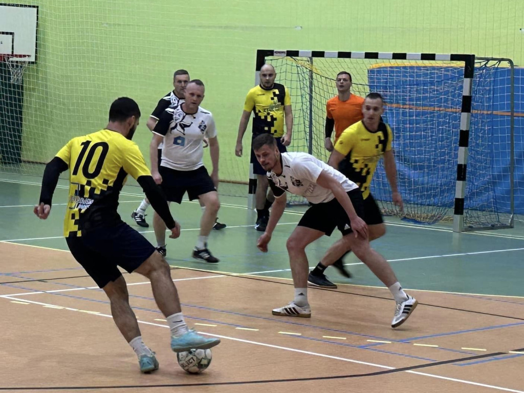 Noworoczna kanonada. Dwucyfrówki razy dwa