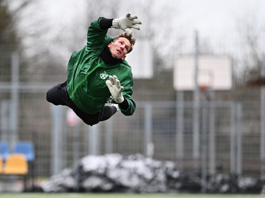 Wysoka porażka w sparingu. Elana kolejnym rywalem