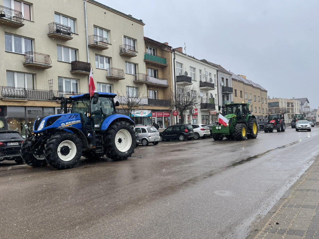 Z OSTATNIEJ CHWILI. Rolnicze protesty [NASZA RELACJA] [AKTUALIZACJA]
