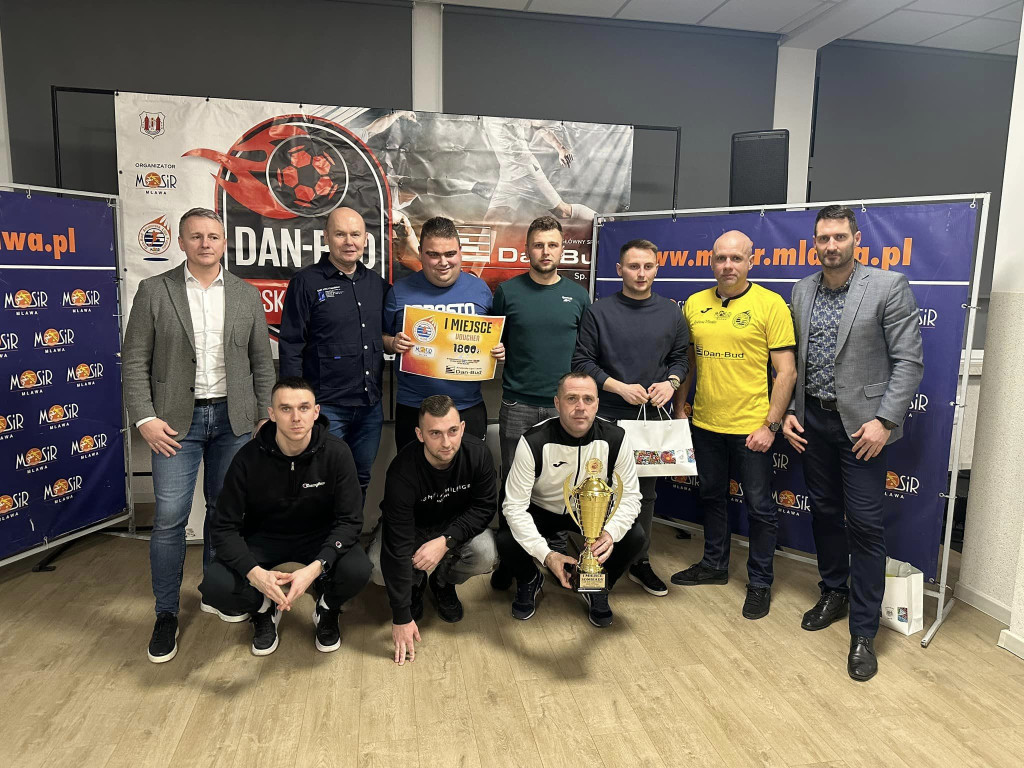 Mistrzowie z dubletem. Bartkowski MVP