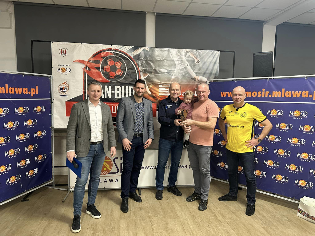 Mistrzowie z dubletem. Bartkowski MVP