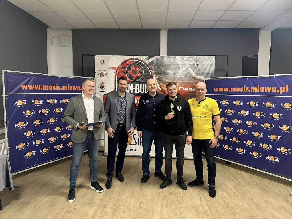 Mistrzowie z dubletem. Bartkowski MVP