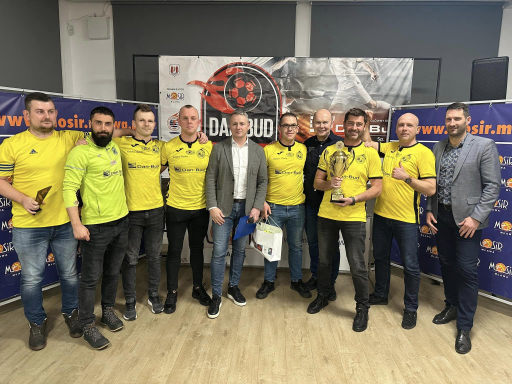 Mistrzowie z dubletem. Bartkowski MVP