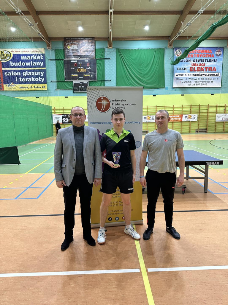 Pydyn odrabiał straty. Gołaszewski po raz pierwszy