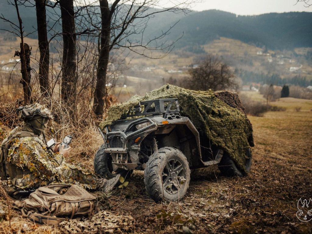 Strzelcy i snajperzy oraz WSPANIAŁA DWUNASTKA