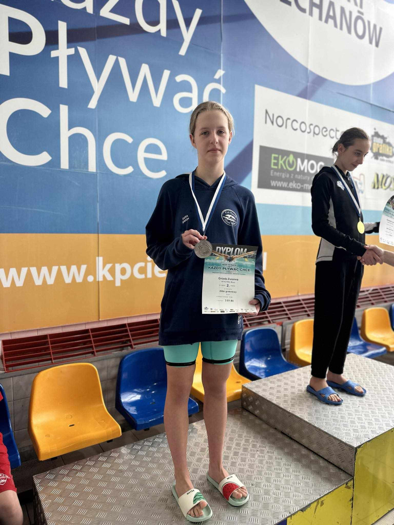 Marlin i Płetwal na starcie. Każdy pływać chce