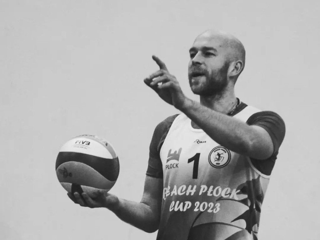 Plażówka pod dachem. Siódemka na koniec