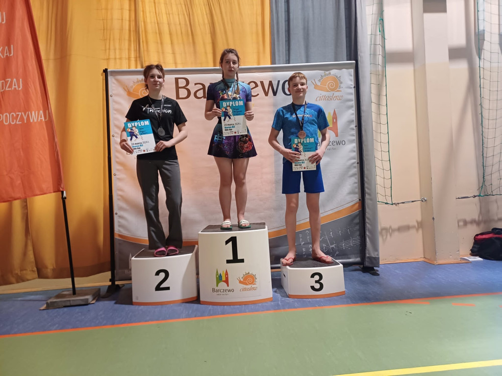 Błysk Husarii w Warmia Kids. Szarża na sześć