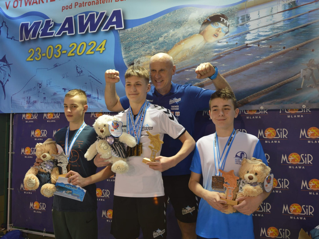 Błysk pływaków na mistrzostwach. Medal gonił medal