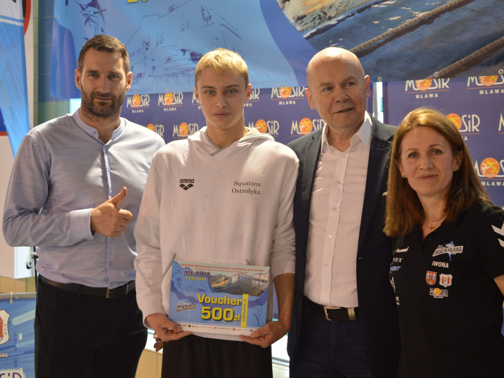 Błysk pływaków na mistrzostwach. Medal gonił medal