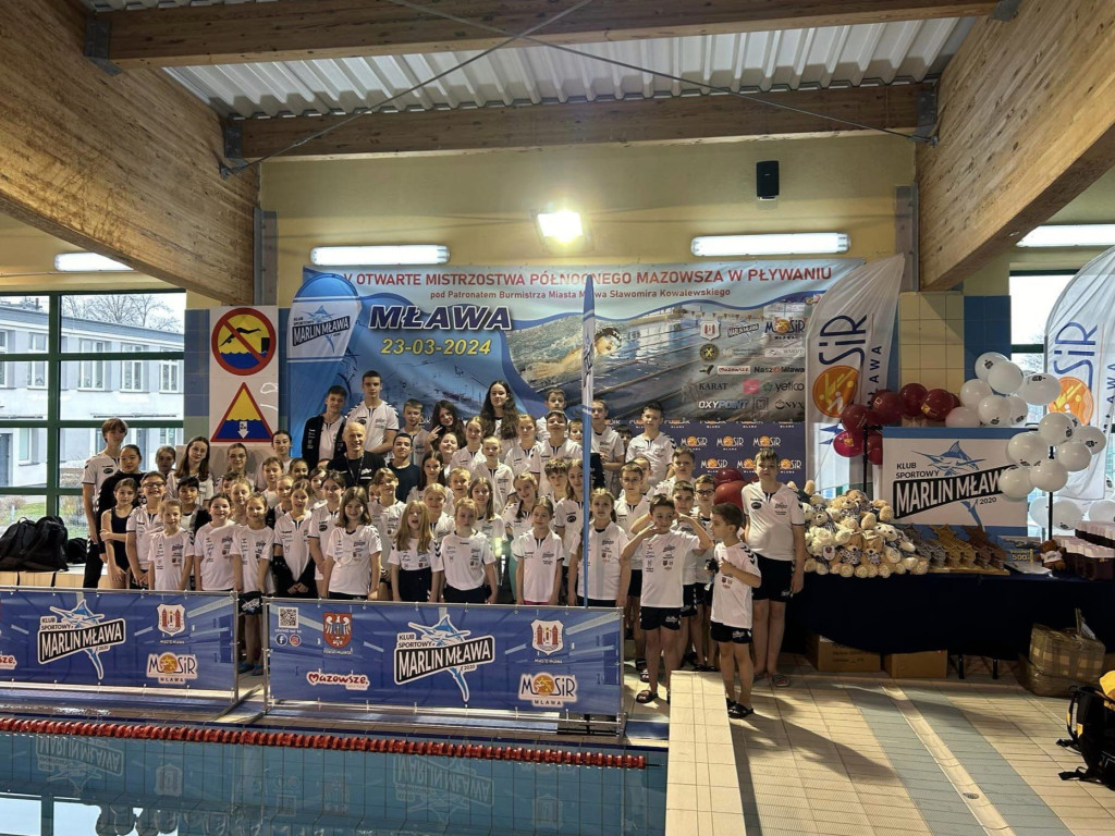 Błysk pływaków na mistrzostwach. Medal gonił medal