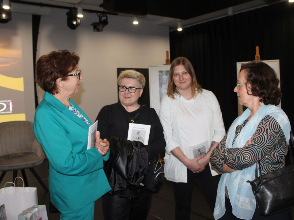 Wiesława Palewska - Sowińska zaprosiła na wieczór pełen pasji