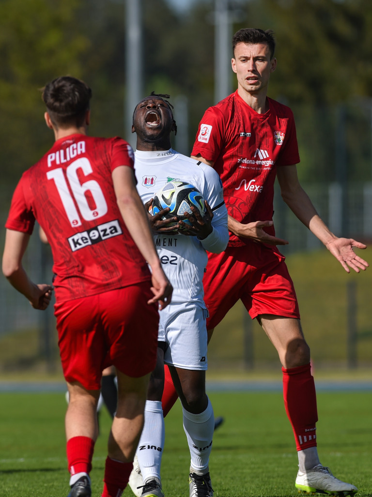 Wygrana jest, reszta do poprawy. Kapitan nie zawiódł