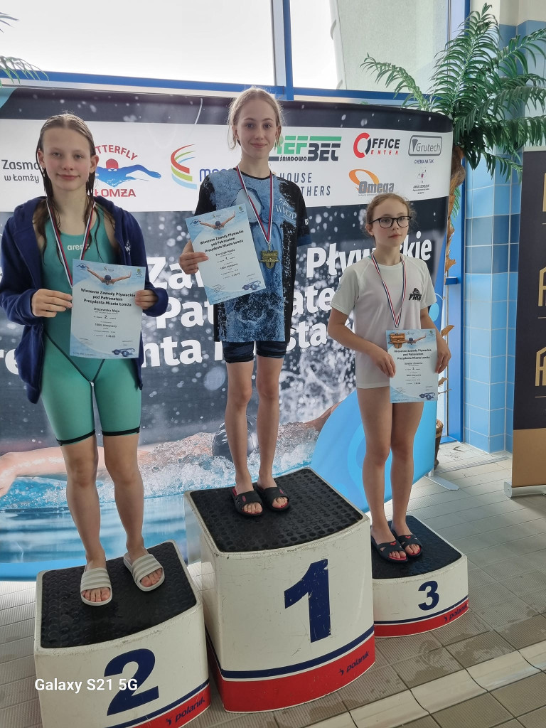 Marlin błysnął w Łomży. Na podium solo i w sztafecie