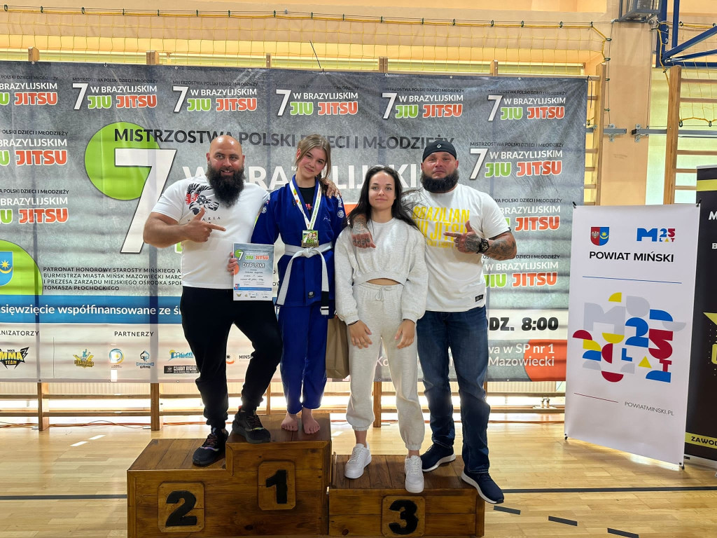 Złoto i brąz wojowniczek. Dzielny husarz Aleks