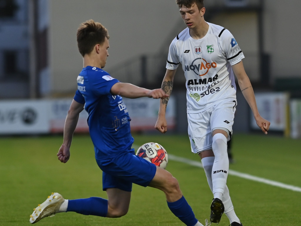 Cenne wyjazdowe oczko. Straty odrobione trzy razy