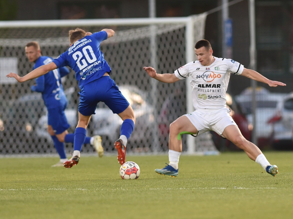 Cenne wyjazdowe oczko. Straty odrobione trzy razy