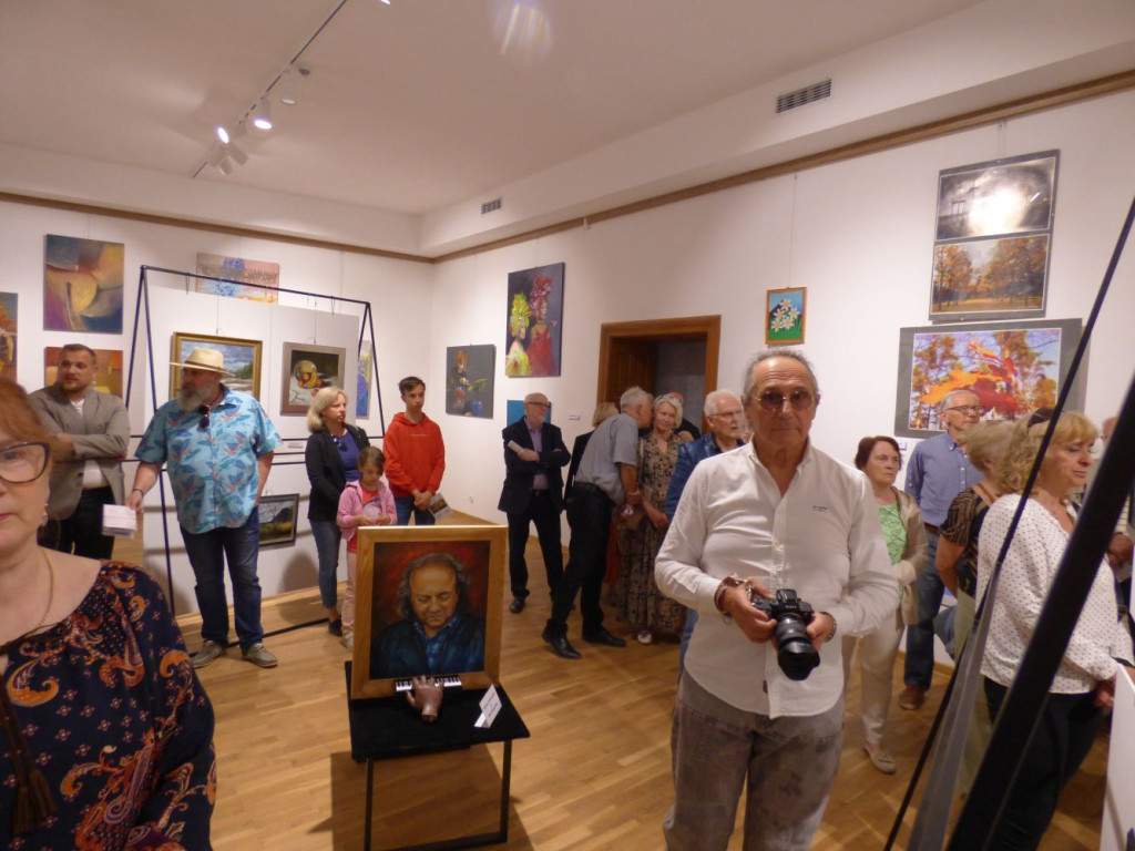 Malarze i fotograficy w mławskim muzeum