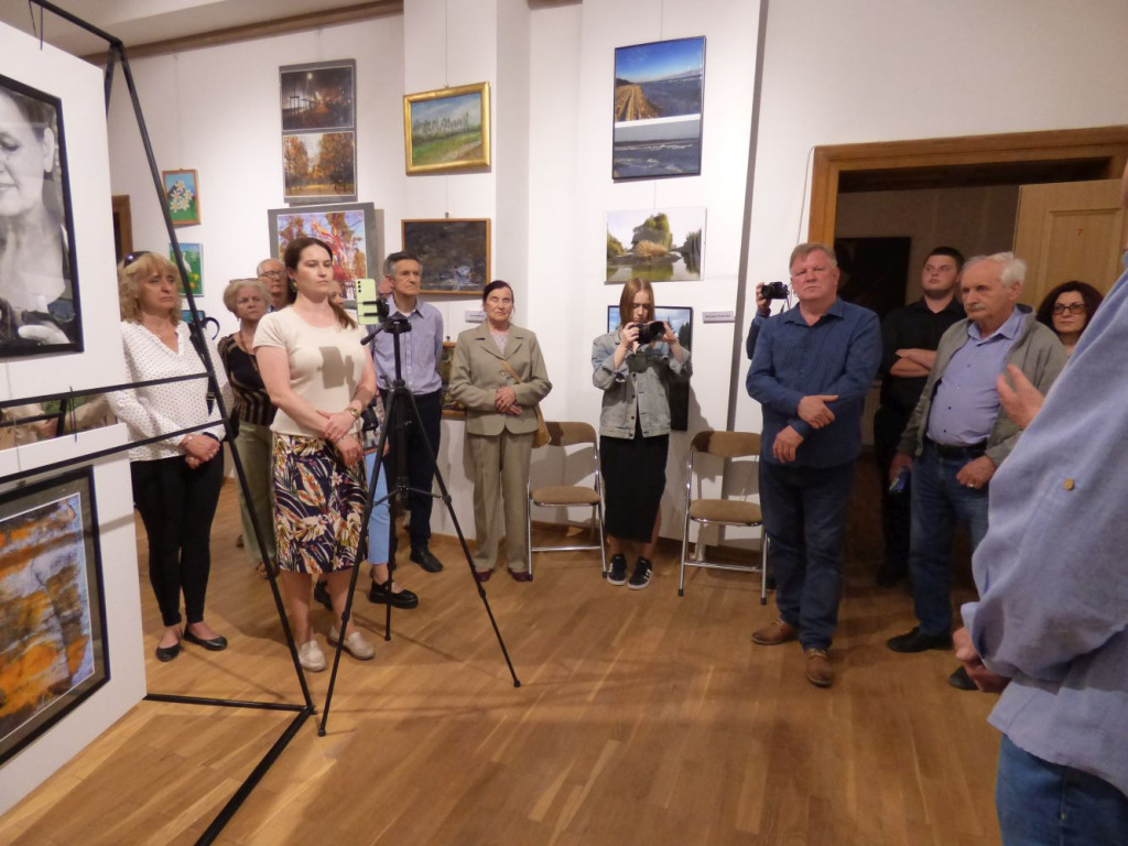 Malarze i fotograficy w mławskim muzeum