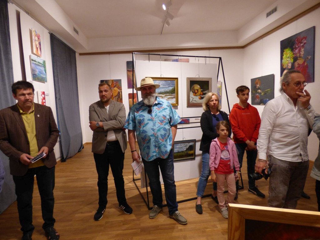 Malarze i fotograficy w mławskim muzeum