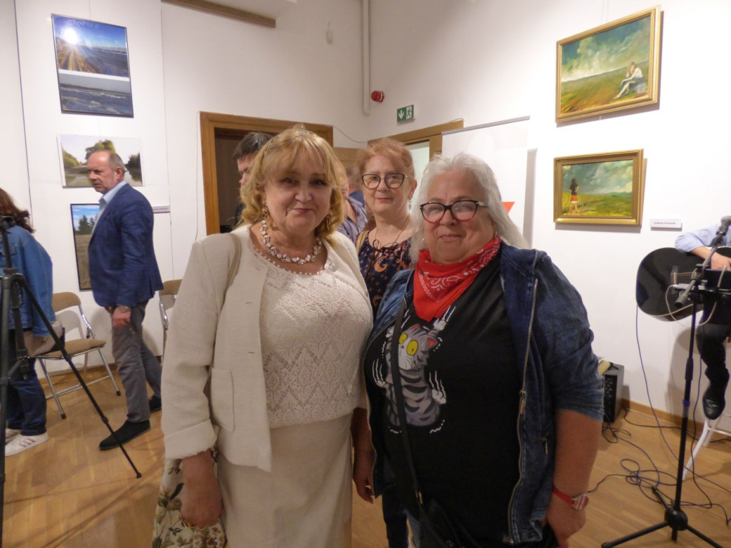 Malarze i fotograficy w mławskim muzeum