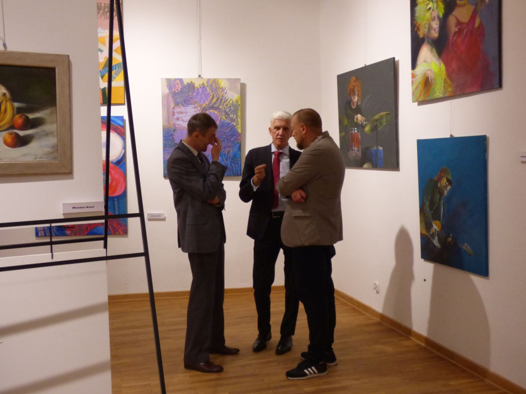 Malarze i fotograficy w mławskim muzeum