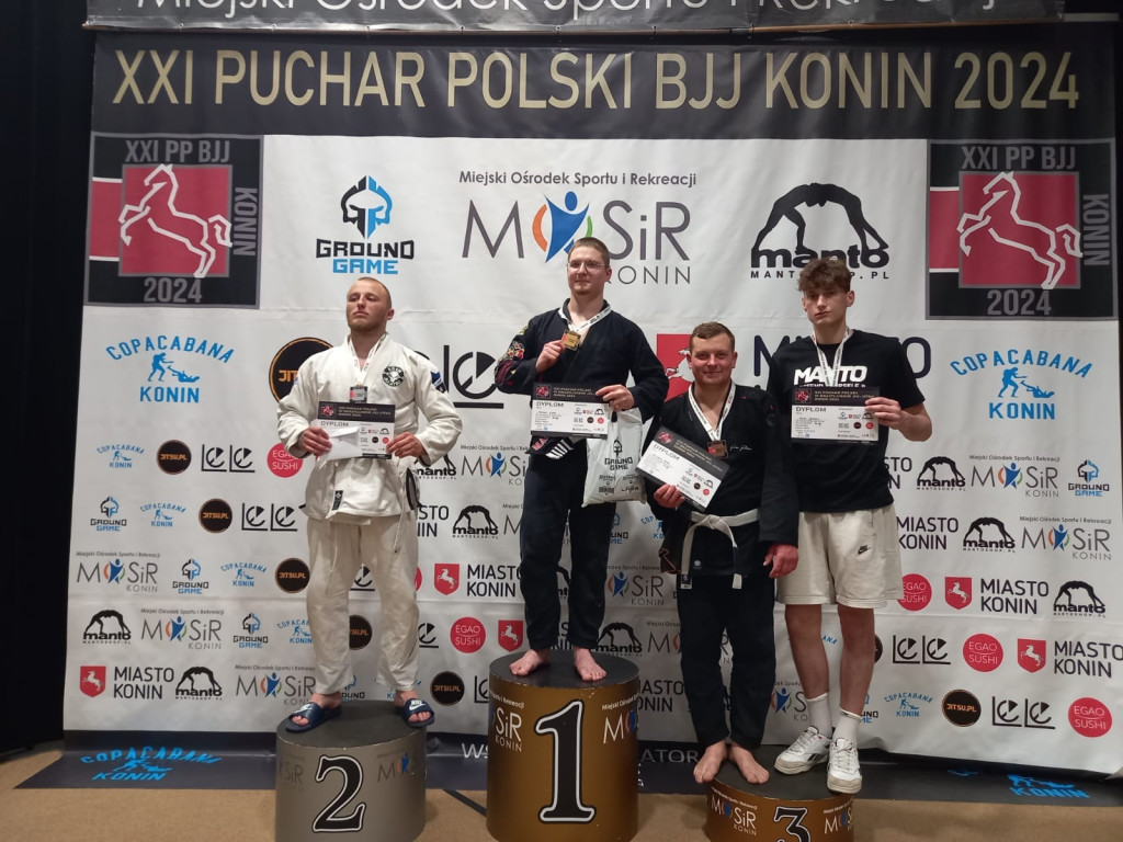 Złoto, srebro, brąz. Husaria górą w Koninie