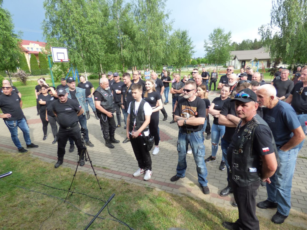 Parada motocykli przez Mławę i piknik [FILM, ZDJĘCIA]