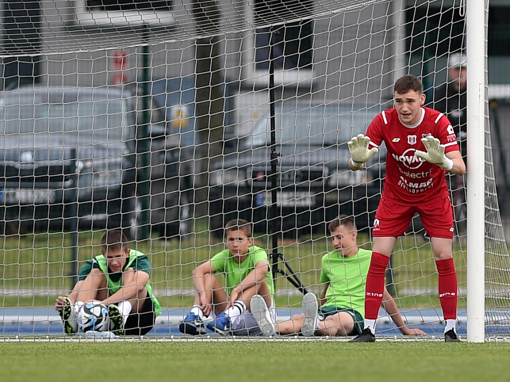 Dublet Tworka w ważnym meczu.  Ucieczka ze strefy spadkowej