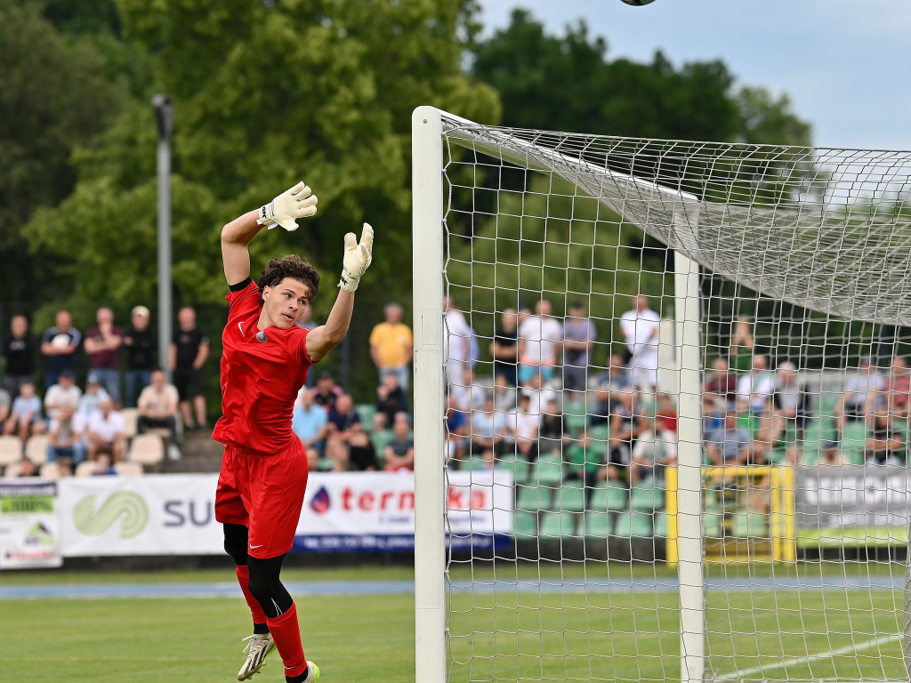 Dublet Tworka w ważnym meczu.  Ucieczka ze strefy spadkowej