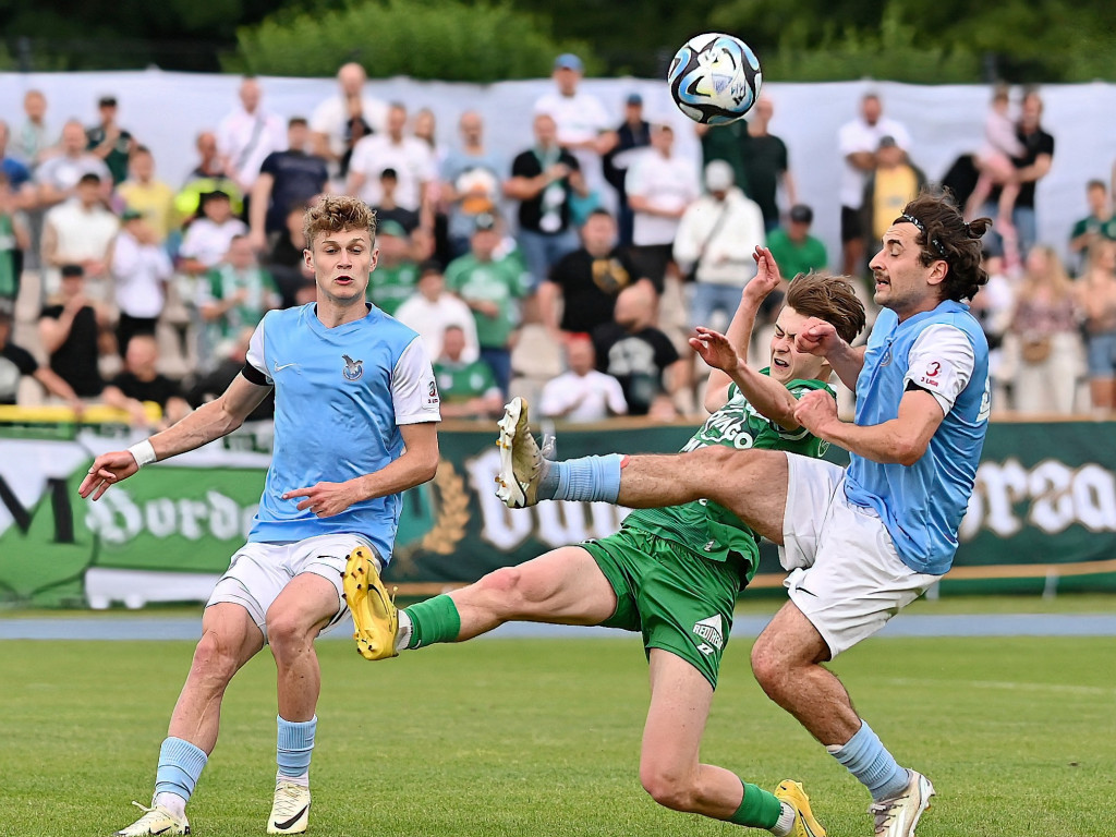 Dublet Tworka w ważnym meczu.  Ucieczka ze strefy spadkowej