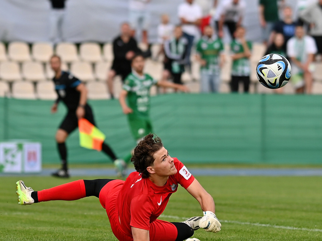 Dublet Tworka w ważnym meczu.  Ucieczka ze strefy spadkowej