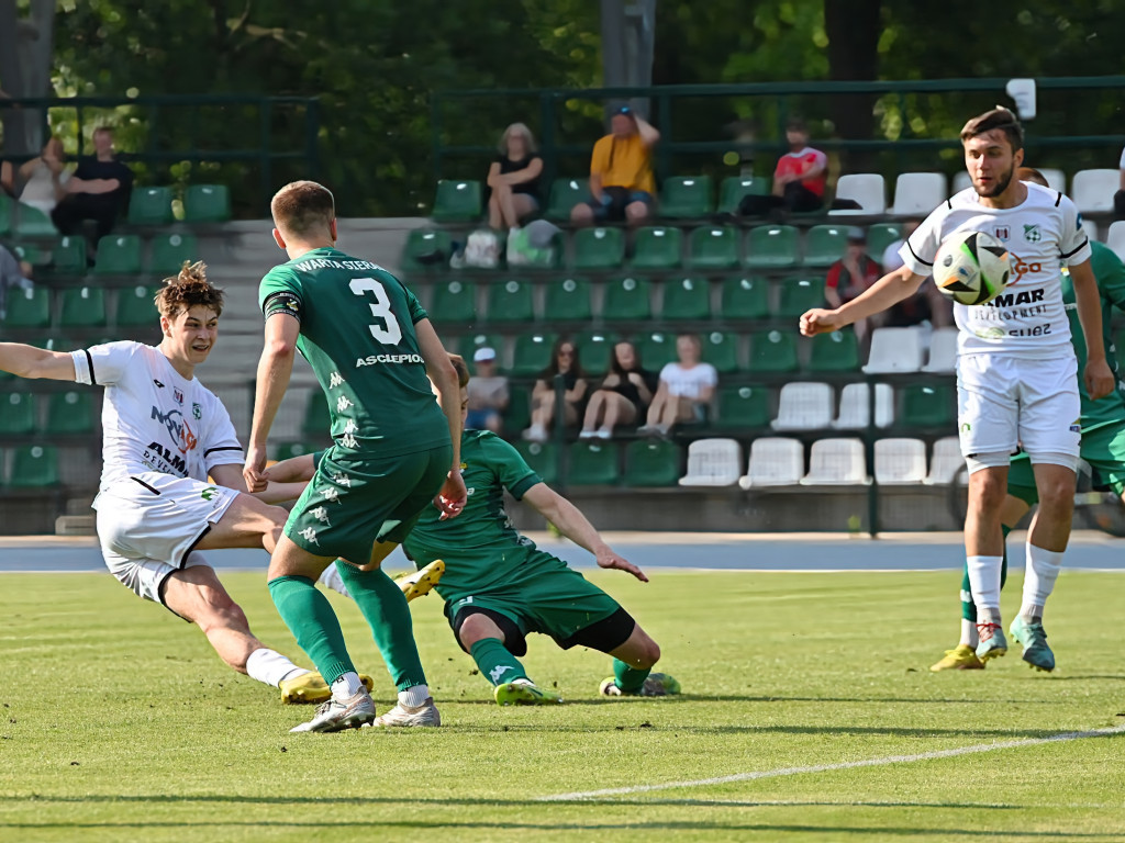 Jest utrzymanie, Mławianka zostaje w trzeciej lidze